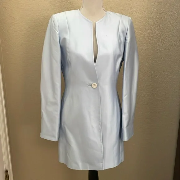 Adrienne Vittadini beautiful blue satin jacket. Size 6 NWT - Picture 1 of 8